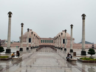 Ambedkar Memorial Park In Lucknow-Elephant Gallery-Lucknow City Tour-Mayawati Park Ambedkar Memorial Park In Lucknow-Elephant Gallery-Lucknow City Tour-Mayawati Park